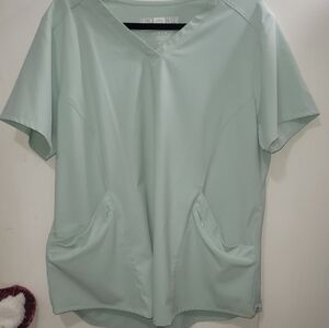 WonderWink Mint Green V-Neck Scrub Top with Zip Pockets